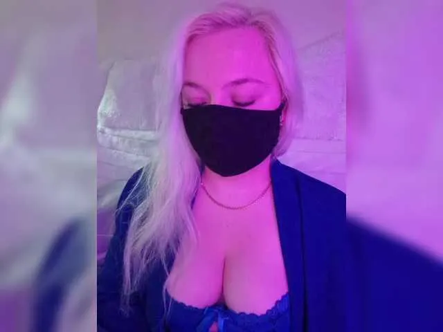 Alicekitty – webcam model profile photo