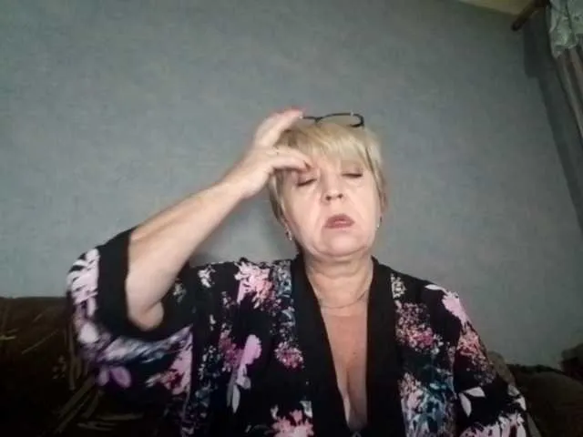 AnjelElinor – webcam model profile photo