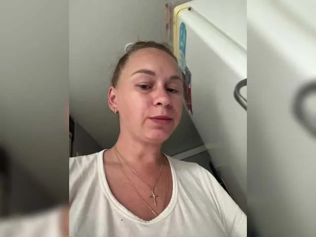 bigbreasts – webcam model profile photo