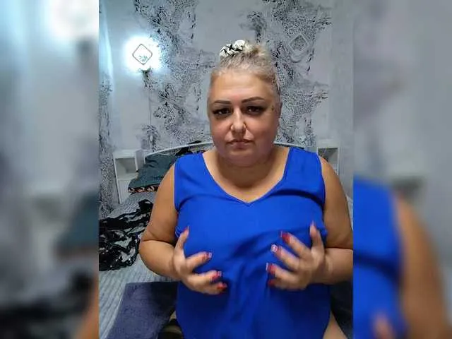 BigMilf – webcam model profile photo