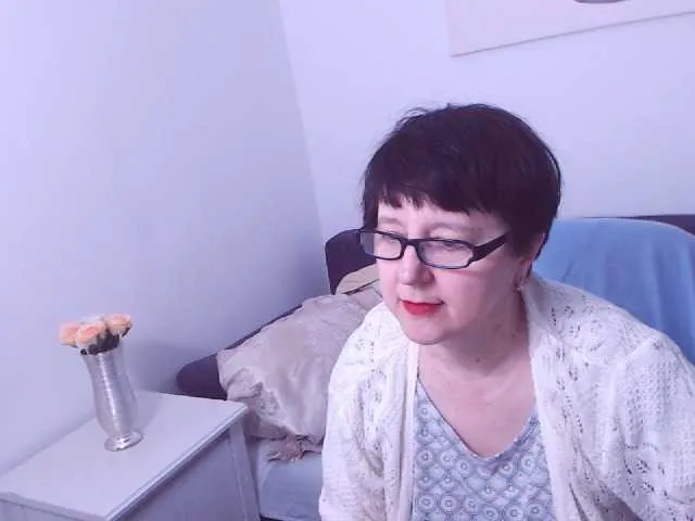 ChristaRose – webcam model profile photo