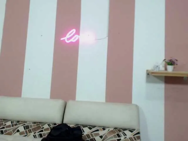 Cyrano-Roxana – webcam model profile photo