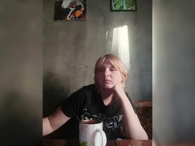 FlameHost – webcam model profile photo