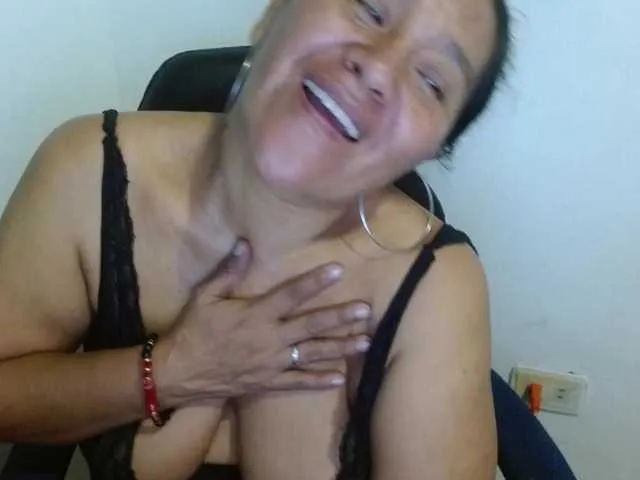 katiamature – webcam model profile photo