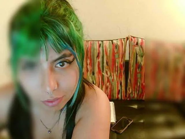 lia-sex-leo – webcam model profile photo