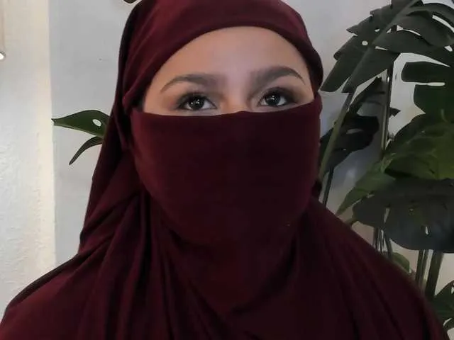 mariam- – webcam model profile photo