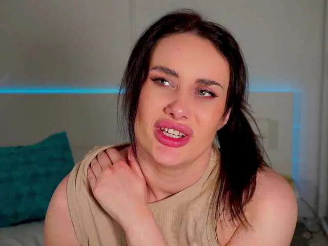 MissLexxxxi's Thumb Image