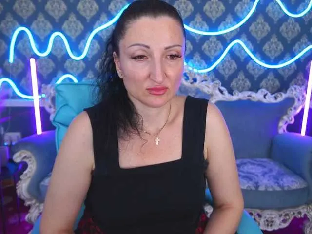 MissRossi – webcam model profile photo