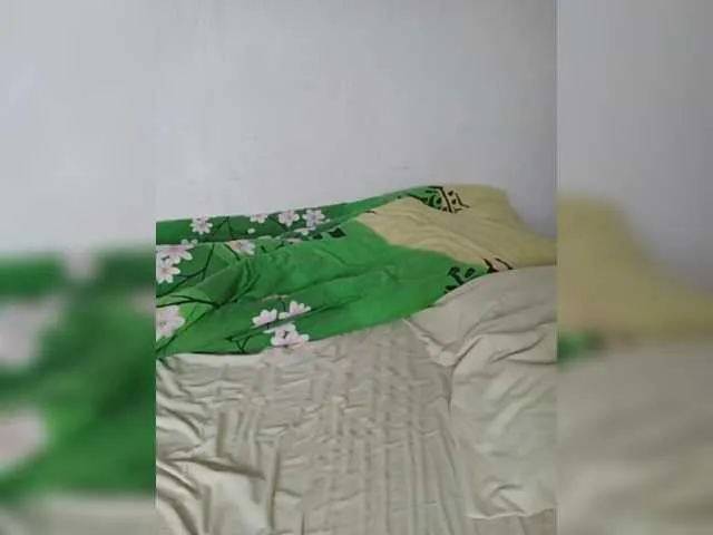 monikaG – webcam model profile photo