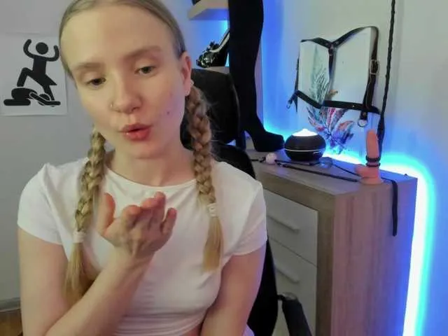 NancyErotic – webcam model profile photo