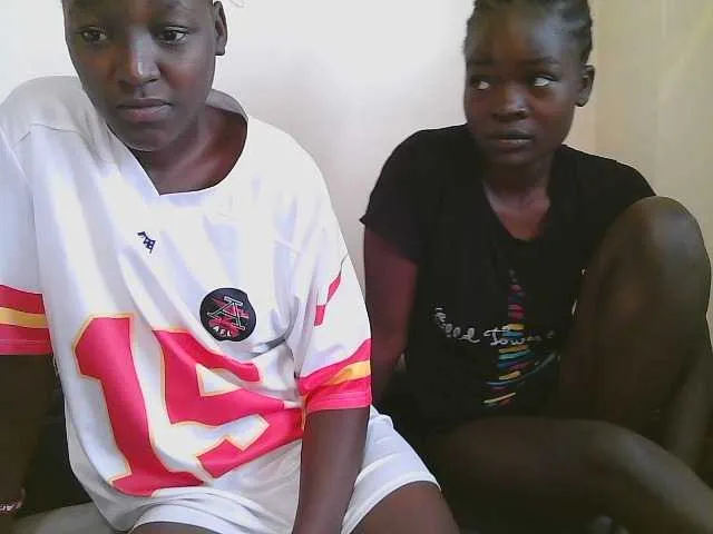 Sexy-hotties – webcam model profile photo