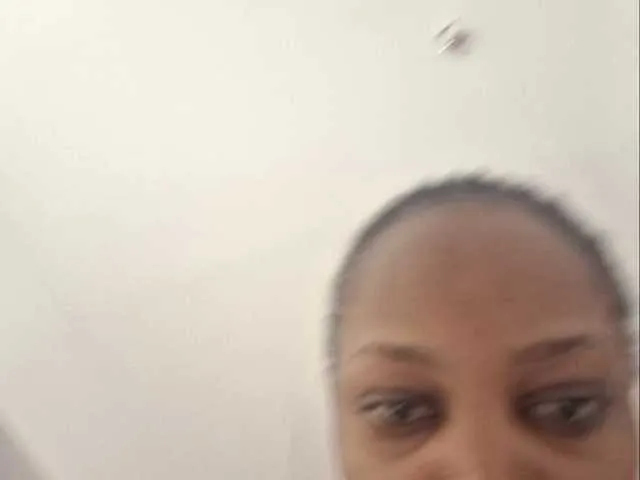 SexyBarbz1 – webcam model profile photo