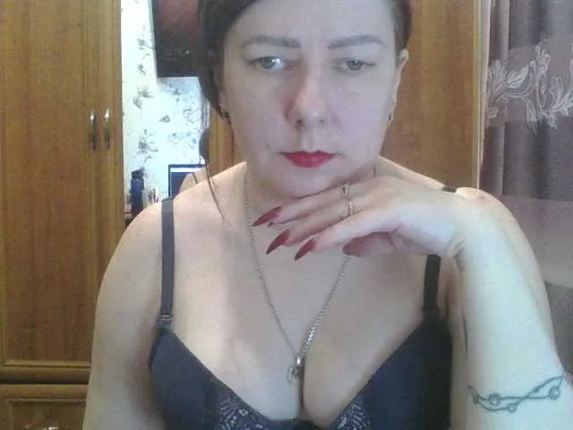 SophieNightAh – webcam model profile photo