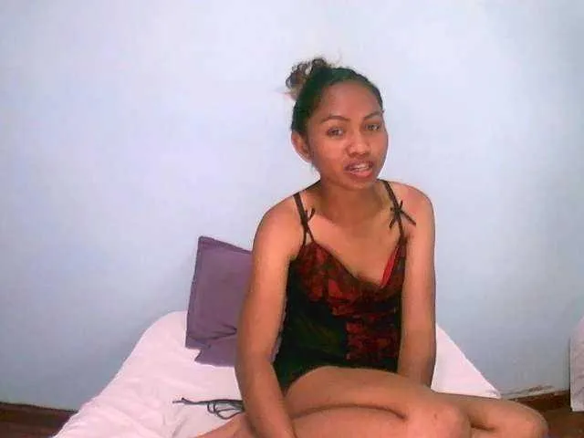 Squirtgirl69 – webcam model profile photo