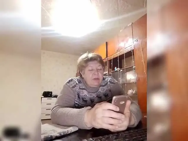 SweetSugar77 – webcam model profile photo