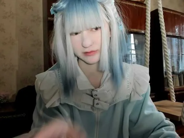 yoonhee-kiss – webcam model profile photo