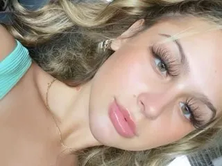 GoddesssArianaNotGrande – webcam model profile photo