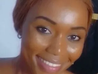 Sexxymaks – webcam model profile photo